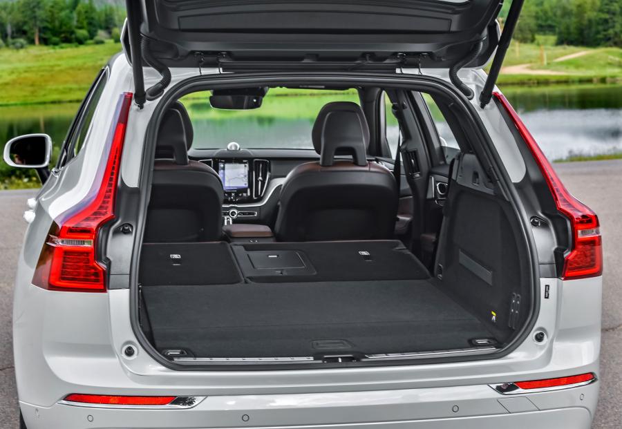 Багажник Volvo XC60 T8 Inscription 2017 года  (NA) (фото 4 из 23)